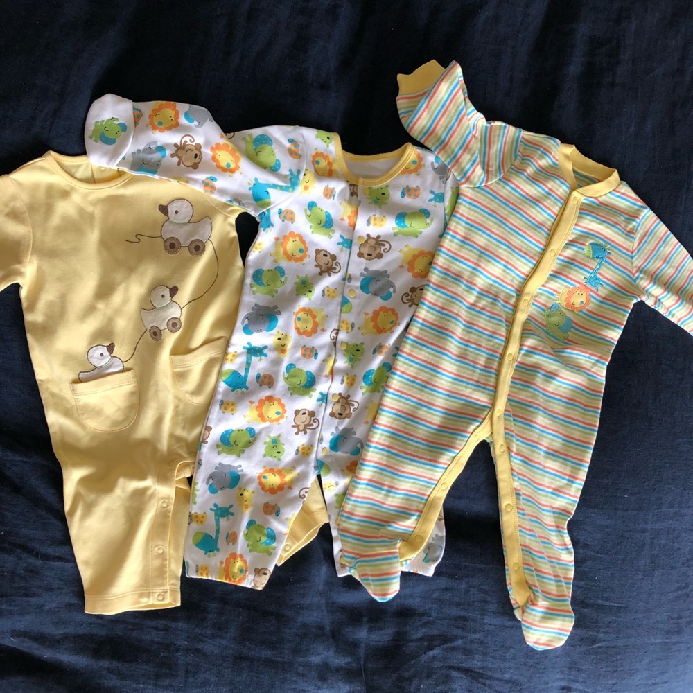 Gymboree 6-9 month onsies